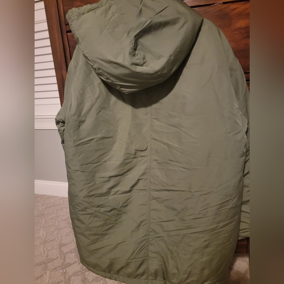 NWT Universal Thread Green Hooded Women's Jacket - Picture 2 of 2